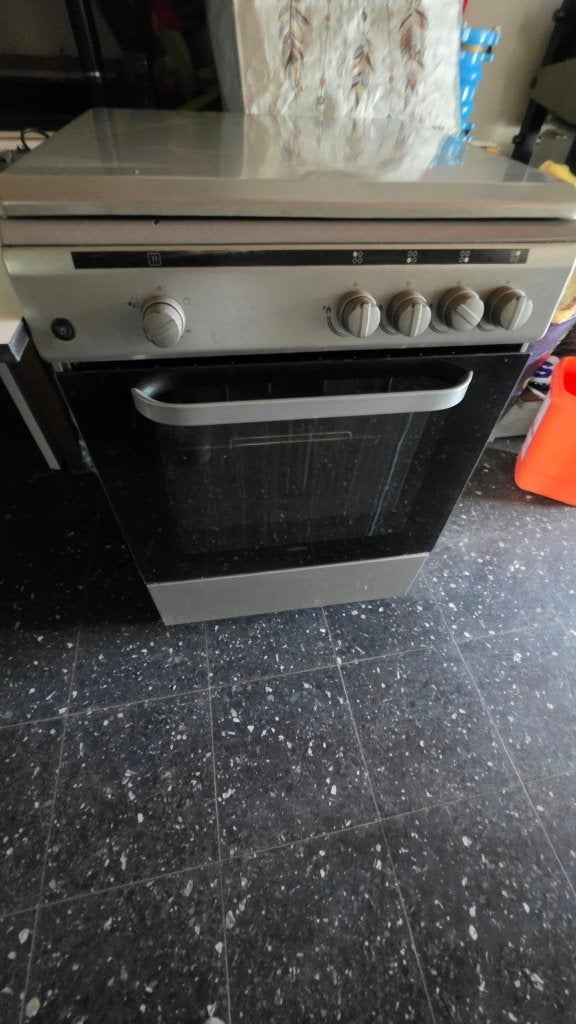 Cuisinière à gaz Valberg, Gaz, 4 zones de cuisson, Comme neuf, Enlèvement