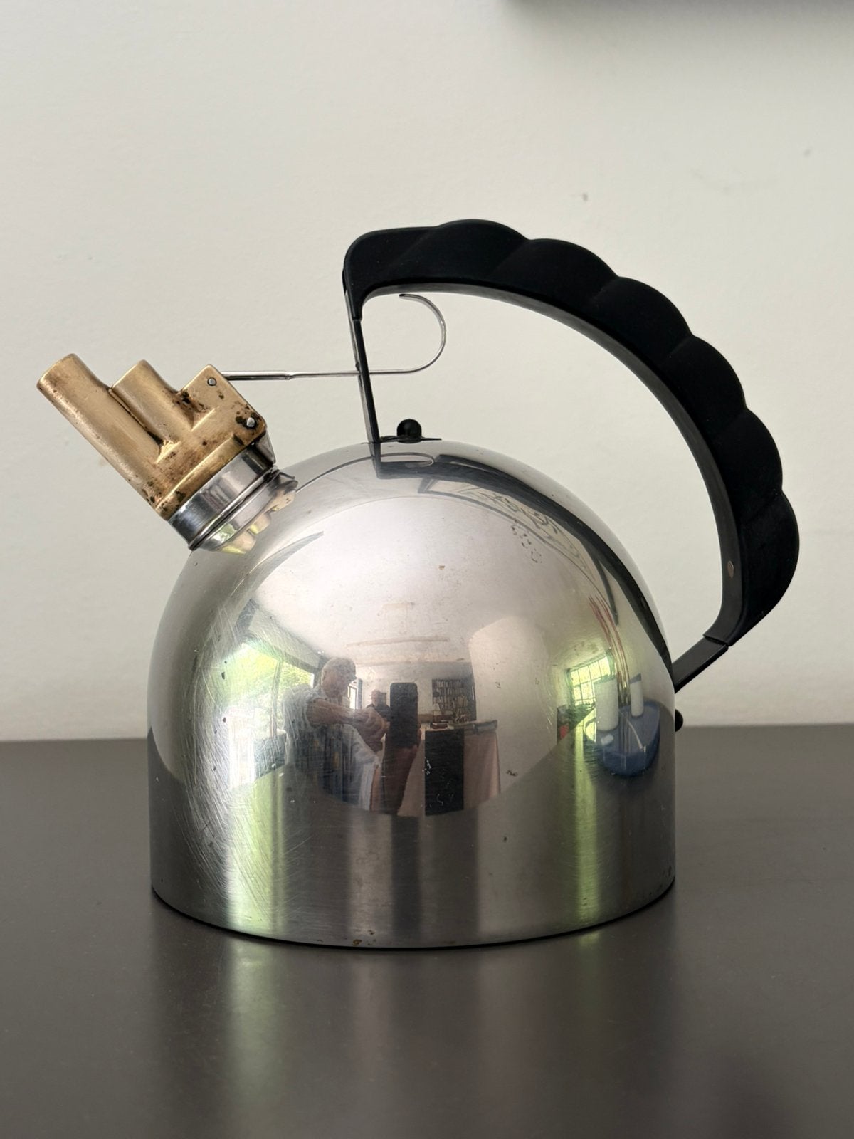 Alessi 9091 Fluitketel – Richard Sapper – Designklassieker, Huis en Inrichting, Keuken | Potten en Pannen, Gebruikt, Inox, Ophalen
