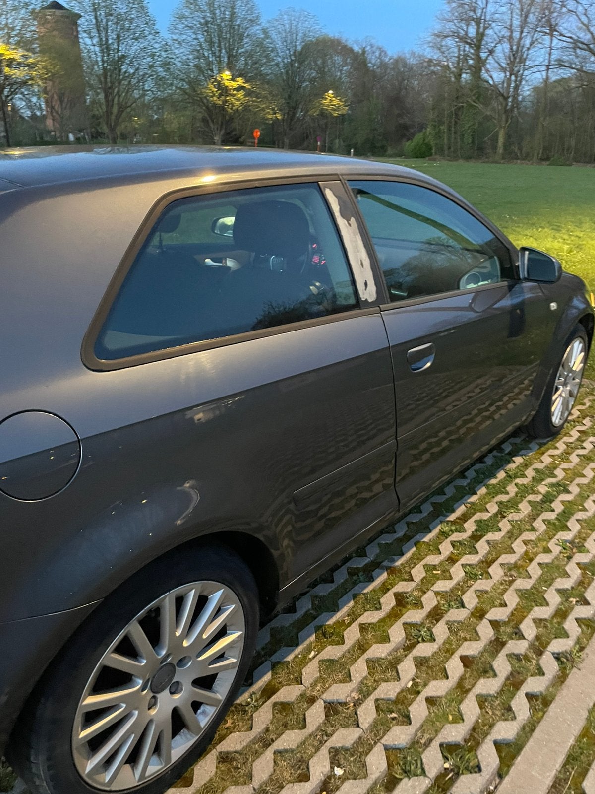 Audi A3 2006, Autos, Argent ou Gris, Achat, Boîte manuelle, Noir