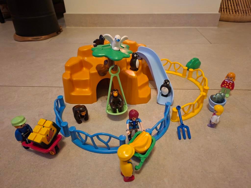 Playmobil 123 dierentuin, Enlèvement