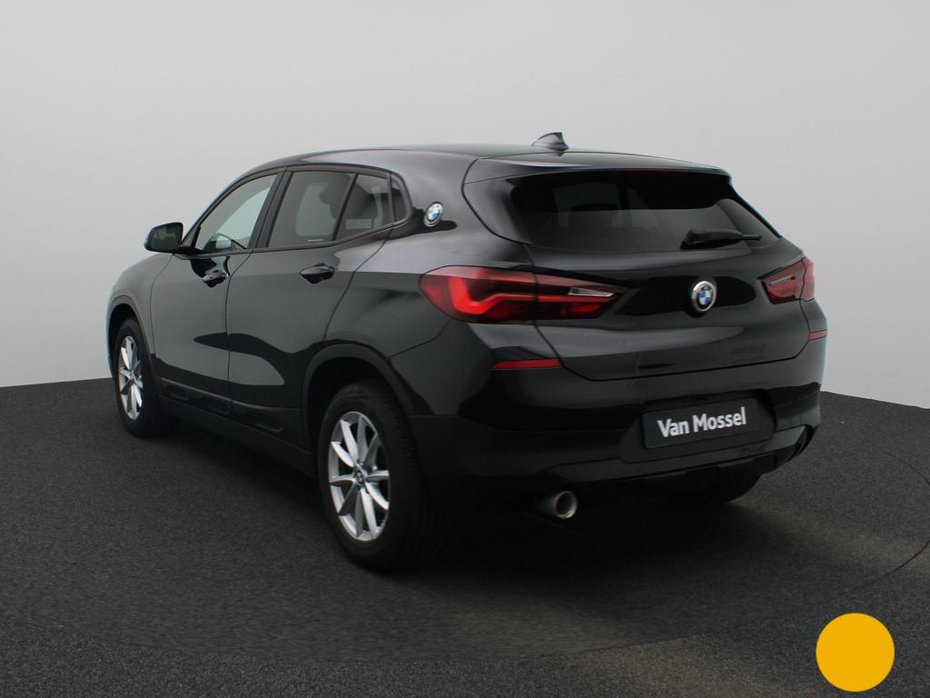BMW X2 sDrive 16dA ZETELVERWARMING | CAMERA | LEDER | NAVI, Auto's, Gebruikt, 116 pk, Zwart, 1570 kg