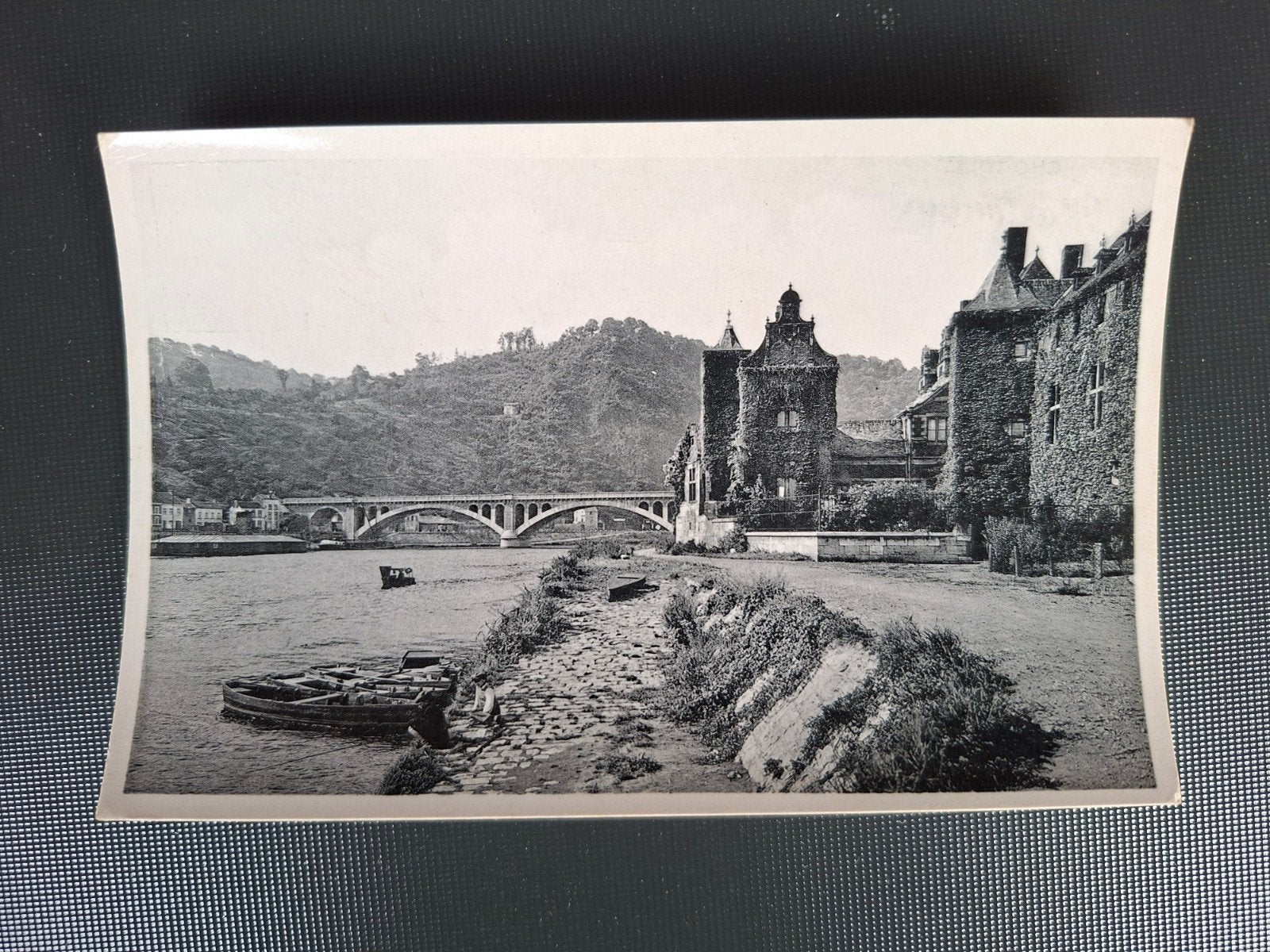 postkaart Hoei, Verzamelen, Foto, Ophalen of Verzenden, Zo goed als nieuw, 1940 tot 1960
