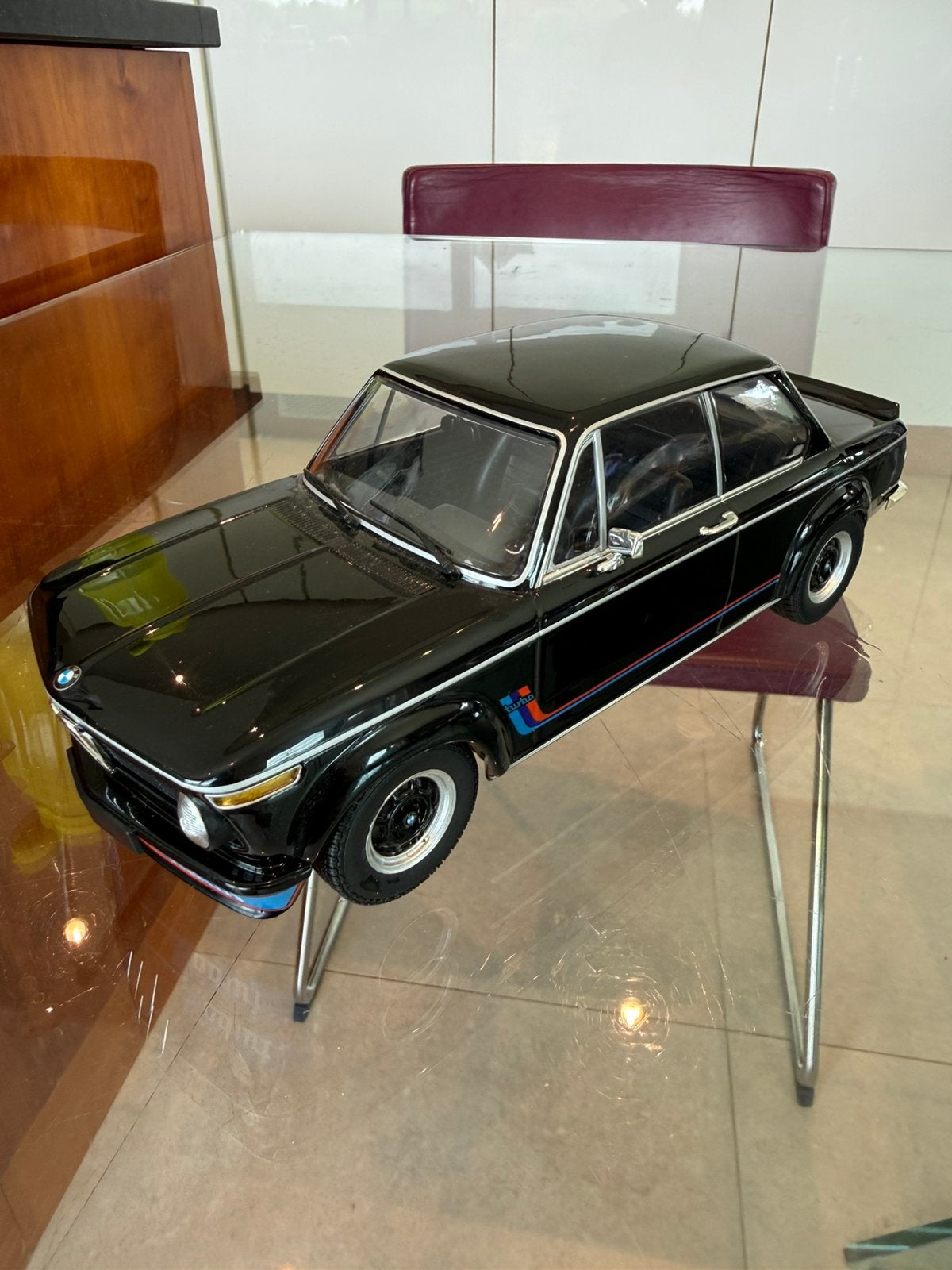 BMW 2002 Turbo Black 1973-1974 1/18 Minichamps zonder doos, Ophalen of Verzenden, Zo goed als nieuw, MiniChamps