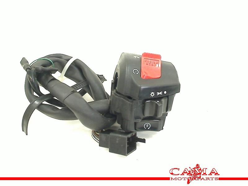 COMMUTATEUR DROIT CBR 600 FS Sport 2001-2002 (CBR600FS), Dhr. S. di Majo, Utilisé, Info@cama-motorparts.nl, P.J. Troelstraweg 8 8
3144 CX  MAASSLUIS, NL