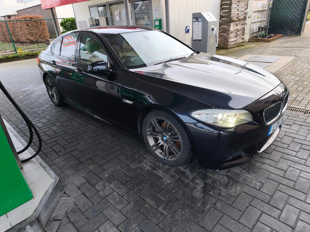 BMW 520D met M packet en slechts 160.000km, Auto's, BMW, Euro 5, Achterwielaandrijving, Beige, 4 cilinders