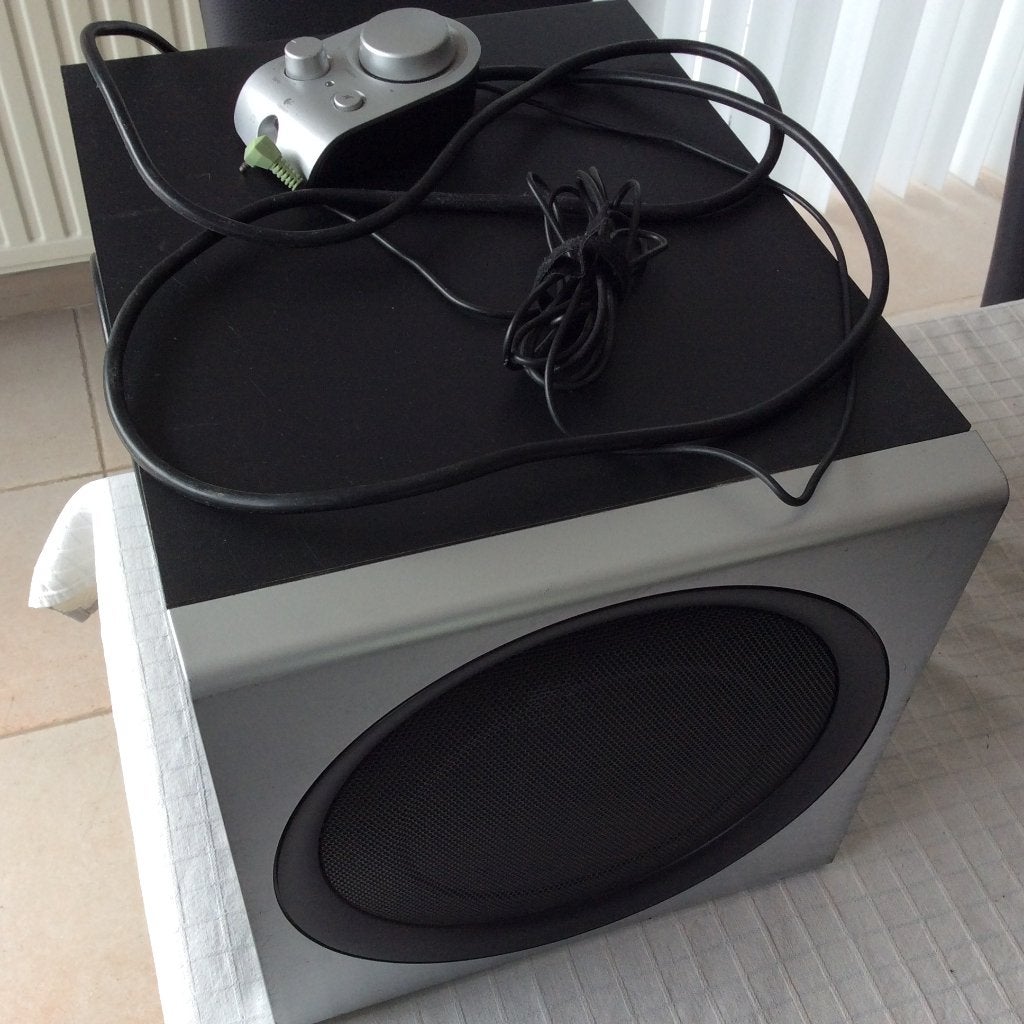 Logitech Z-2300 Subwoofer, Ophalen of Verzenden, Gebruikt, Audiokanaal 2.1, Logitech