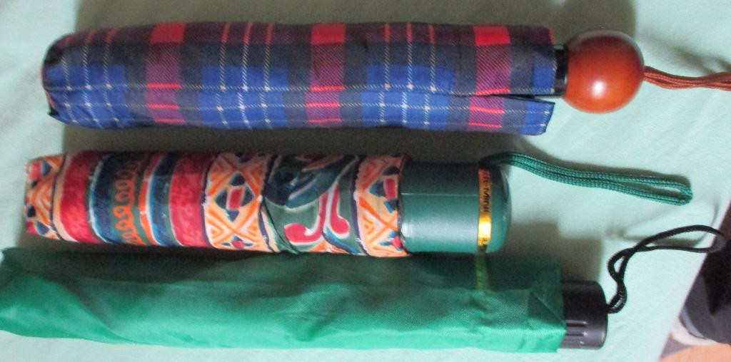 3 paraplu's , nieuwe staat , 5 euro per stuk, Ophalen of Verzenden, Nieuw, Overige kleuren