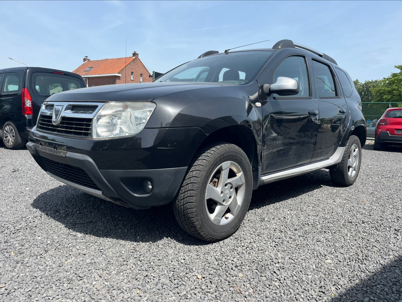 Dacia Duster 1.6i 2012/101000 km, Auto's, Dacia, Euro 5, Duster, Bedrijf, Lederen bekleding
