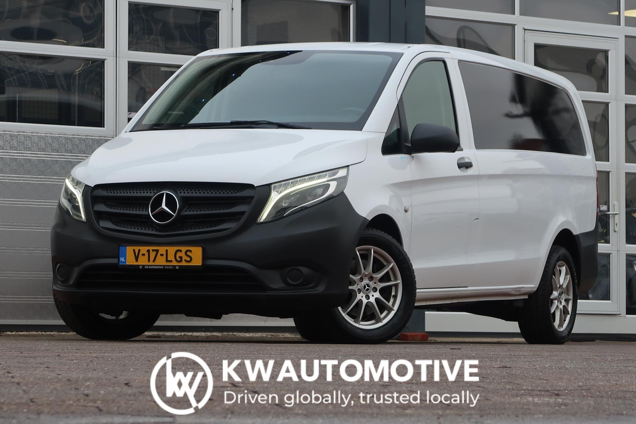 Mercedes-Benz Vito 119 CDI Lang 4X4/ AUT/ LED/ CAMERA/ CRUIS, Auto's, Automaat, Euro 6, 2000 kg, 2102 kg