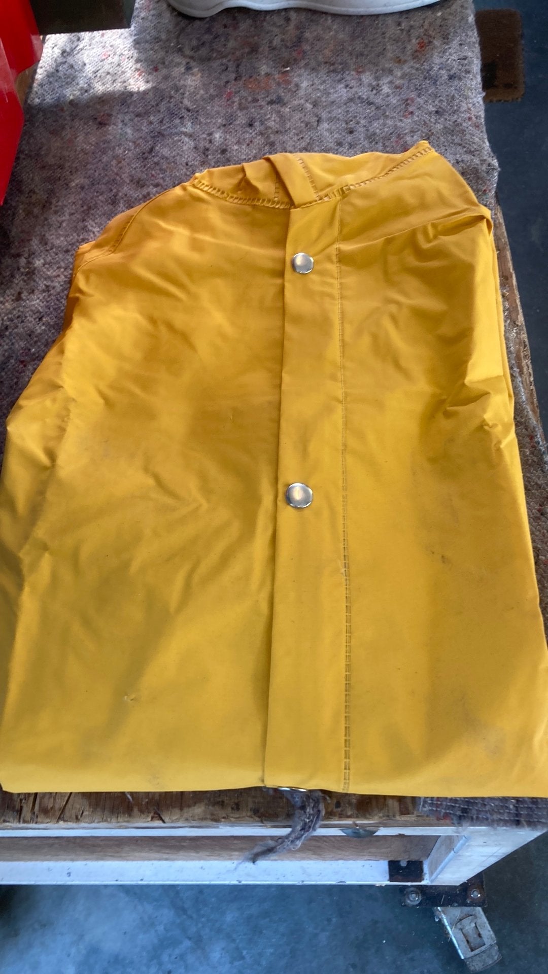 Gele visserjas ( waterdicht nooit gebruikt, Vêtements | Hommes, Vêtements Homme Autre, Enlèvement, Neuf