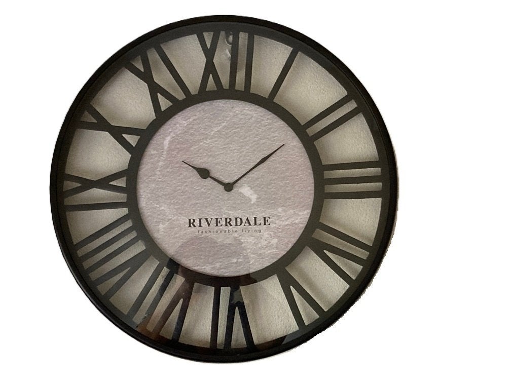 WANDKLOK DERBY BLACK 50CM RIVERDALE NIEUW, Huis en Inrichting, Ophalen, Wandklok, Analoog, Werkt op batterijen