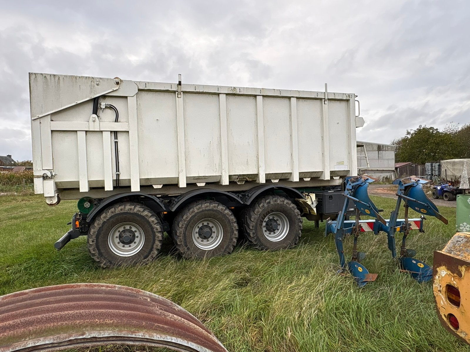Itrunner containerhaak, Ophalen