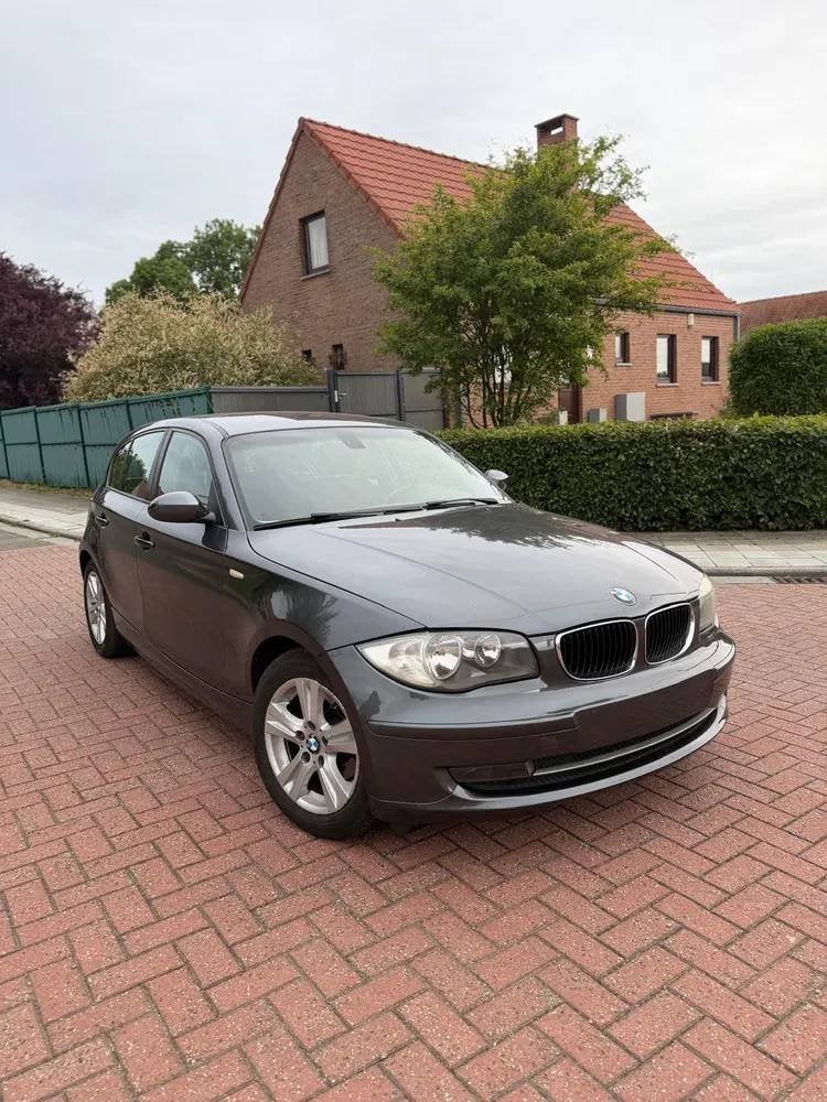 BMW 1-serie, Auto's, 100 kW, 1 Reeks, Bedrijf, Zilver of Grijs