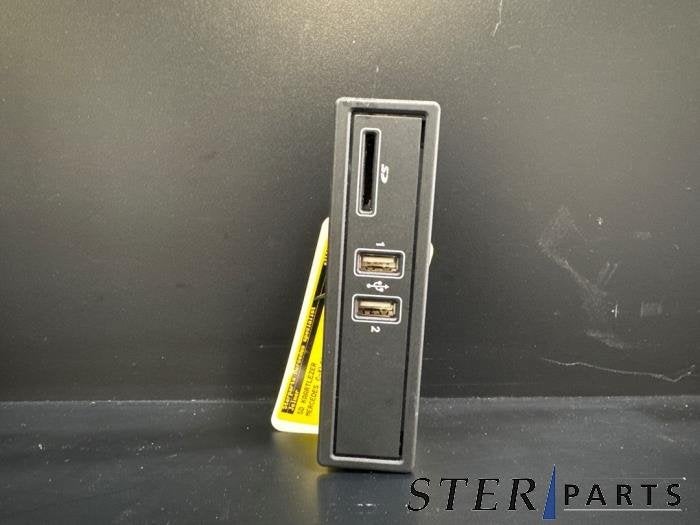 Lecteur de carte SD d'un Mercedes C-Klasse, 3 mois de garantie, Utilisé, -, -