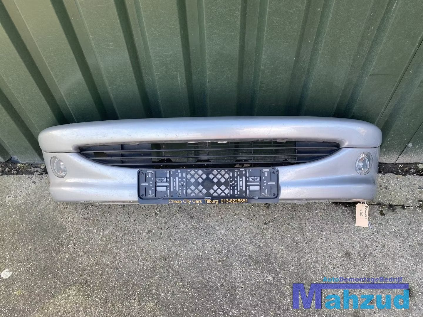 PEUGEOT 206 GRIJS Voorbumper compleet, Auto-onderdelen, Taurusavenue 1
2132 LS  Hoofddorp, NL, Gebruikt, Contact.group@renault.com