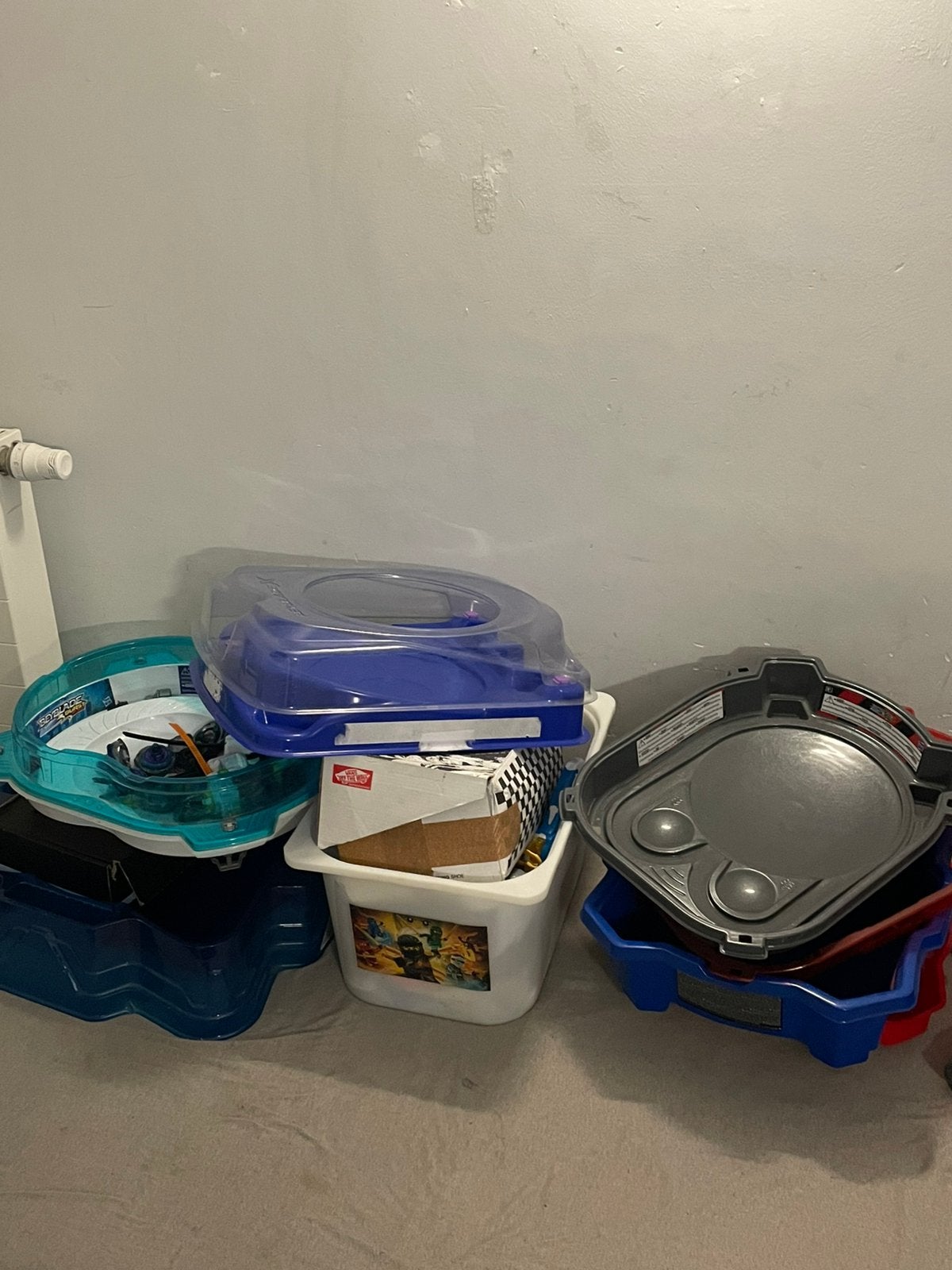Beyblade x + beyblade burst + beyblade fusion Masters, Ophalen, Gebruikt