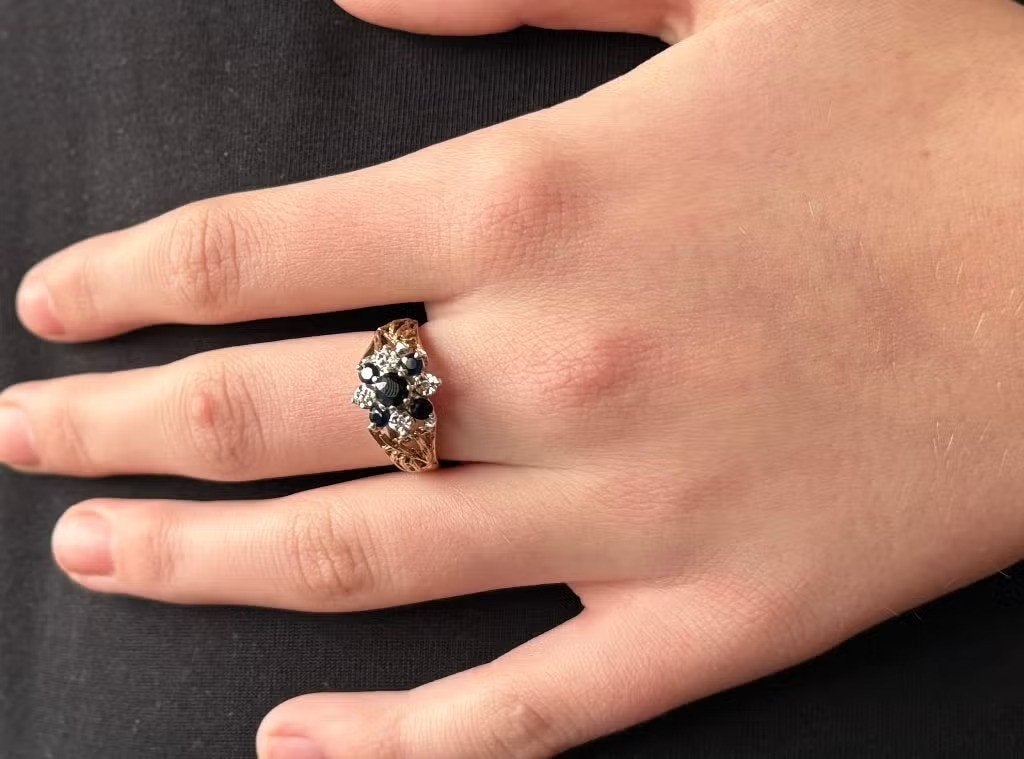 Diamanten unieke saffier gouden dames ring fraai design, Ophalen of Verzenden, Zo goed als nieuw, Dame of Heer, Met edelsteen