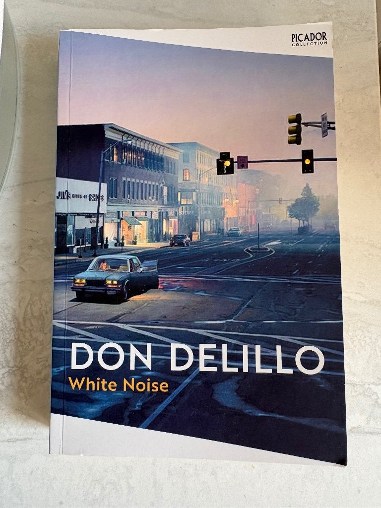 White Noise, Ophalen of Verzenden, Zo goed als nieuw, Don Delillo, Amerika