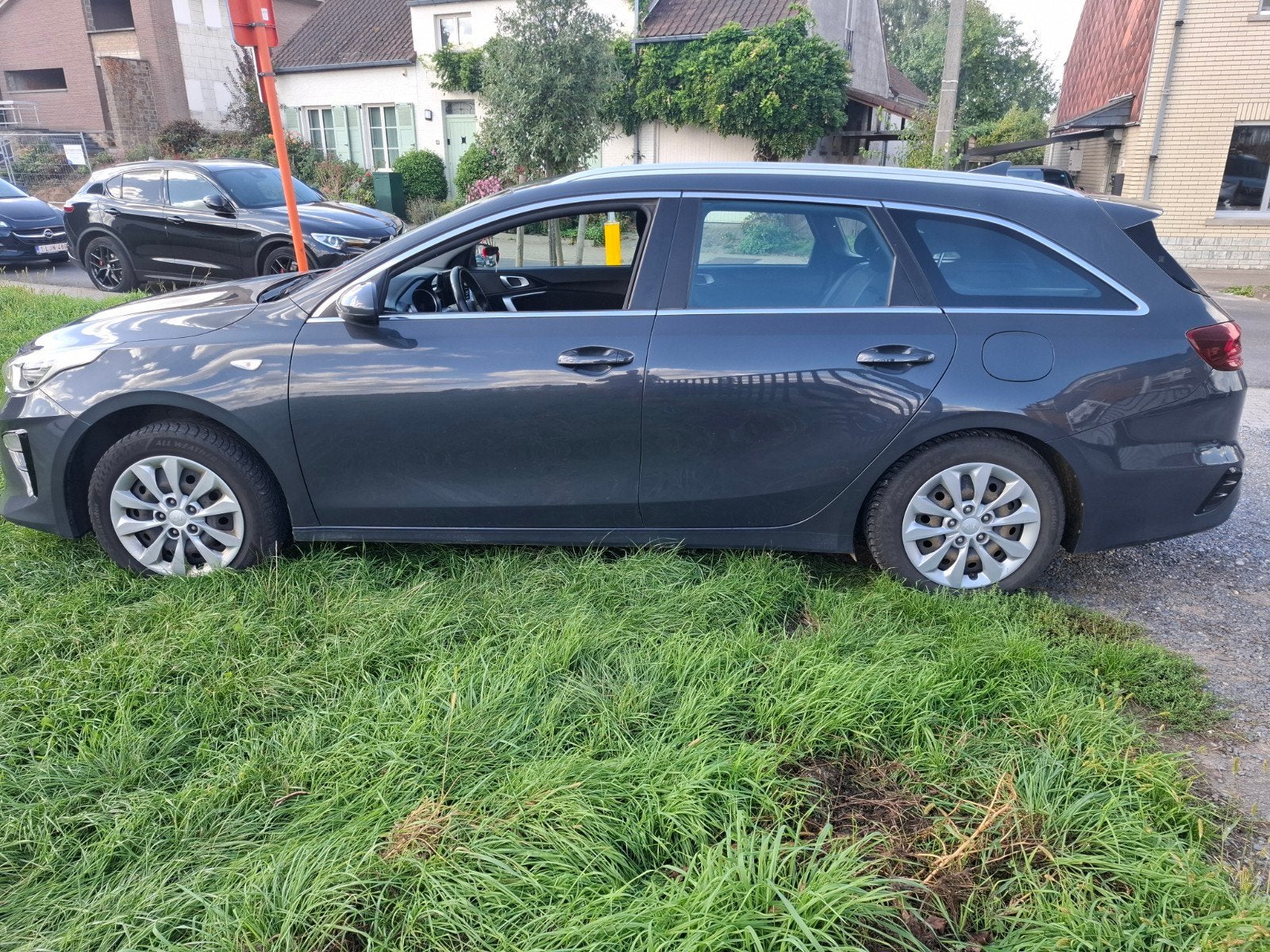 KIA CEED 1.4 BENZINE 1E EIGENAAR EIGEN 1 JAAR GARANTIE, Auto's, Stof, Euro 6, 4 cilinders, Bedrijf