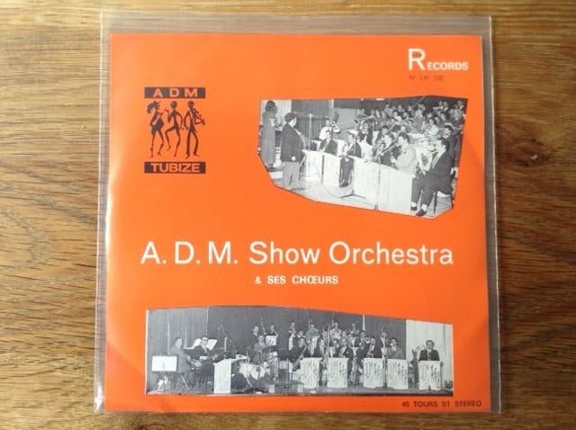 single a.d.m. show orchestra, Cd's en Dvd's, Vinyl Singles, Beschermende buitenhoes, Fotohoes, Originele persing, Single, Overige genres