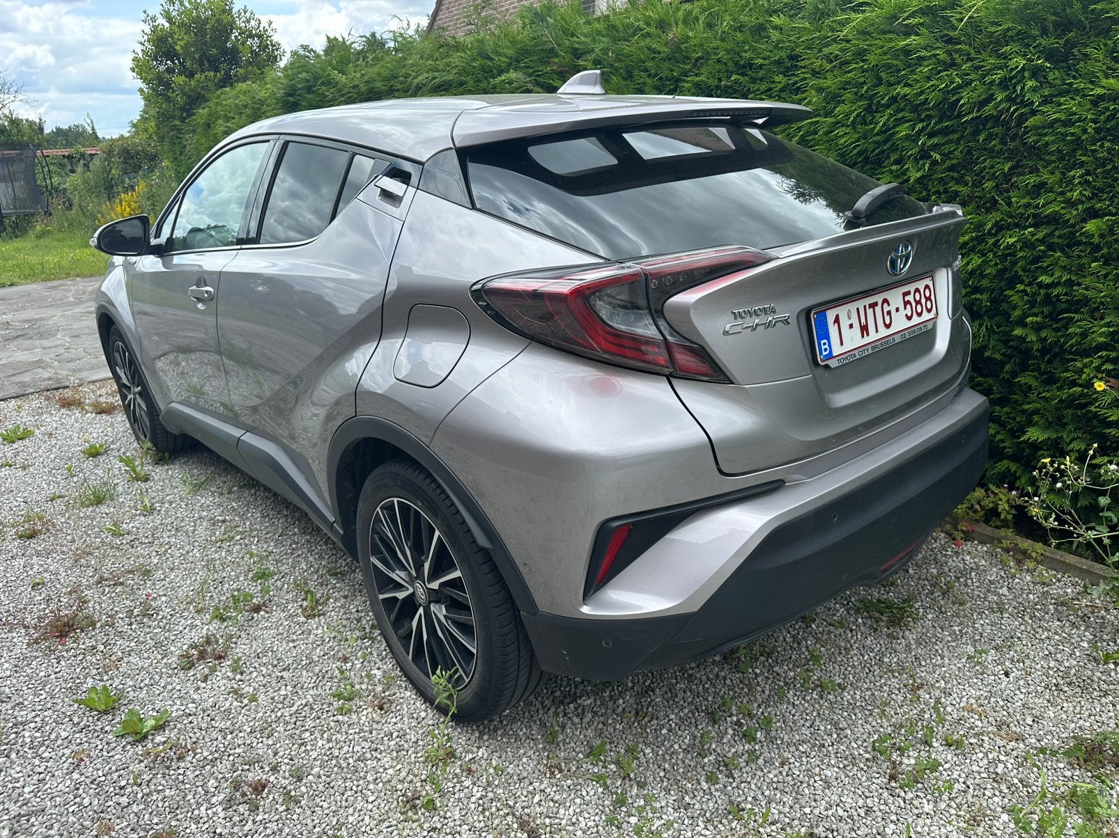 Toyota C-HR 1.8 Hybrid (2019)- Euro 6d, Autos : Divers, Voitures accidentées, Toyota, Automatique, Hybride Électrique/Essence