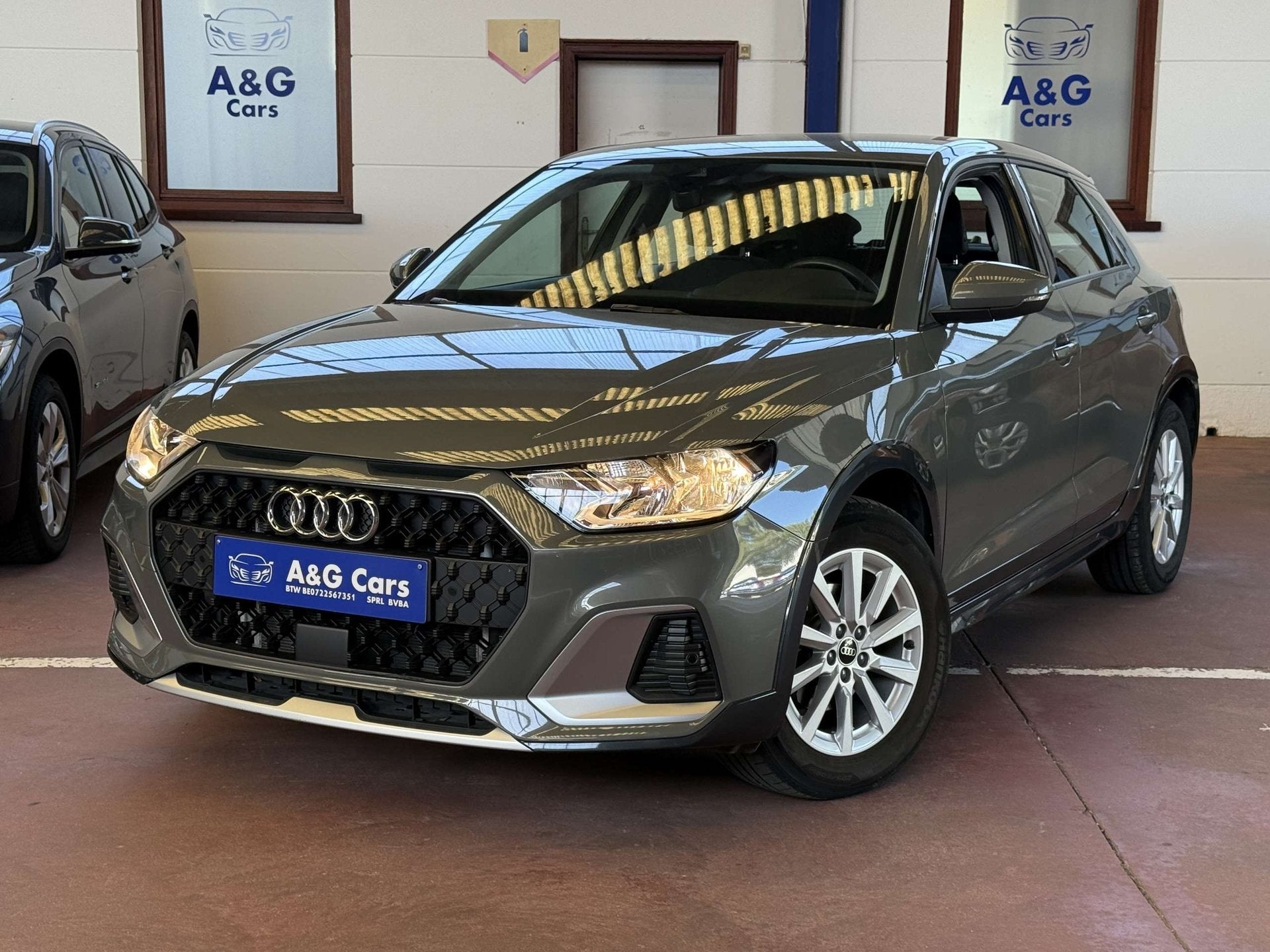 Audi A1 A1 Sportback A1 allstreet S tronic 1 Jaar Garantie, Autos, Argent ou Gris, Achat, A1, Euro 6