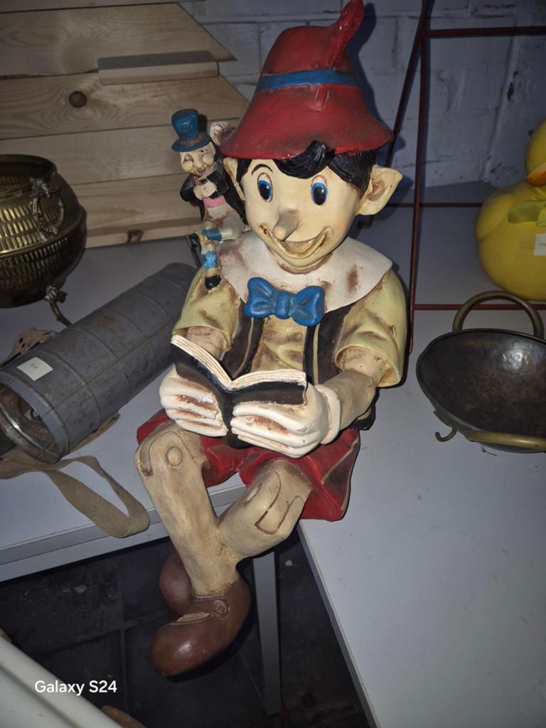 Disney beelden van vroeger , verzamelstukken, Ophalen