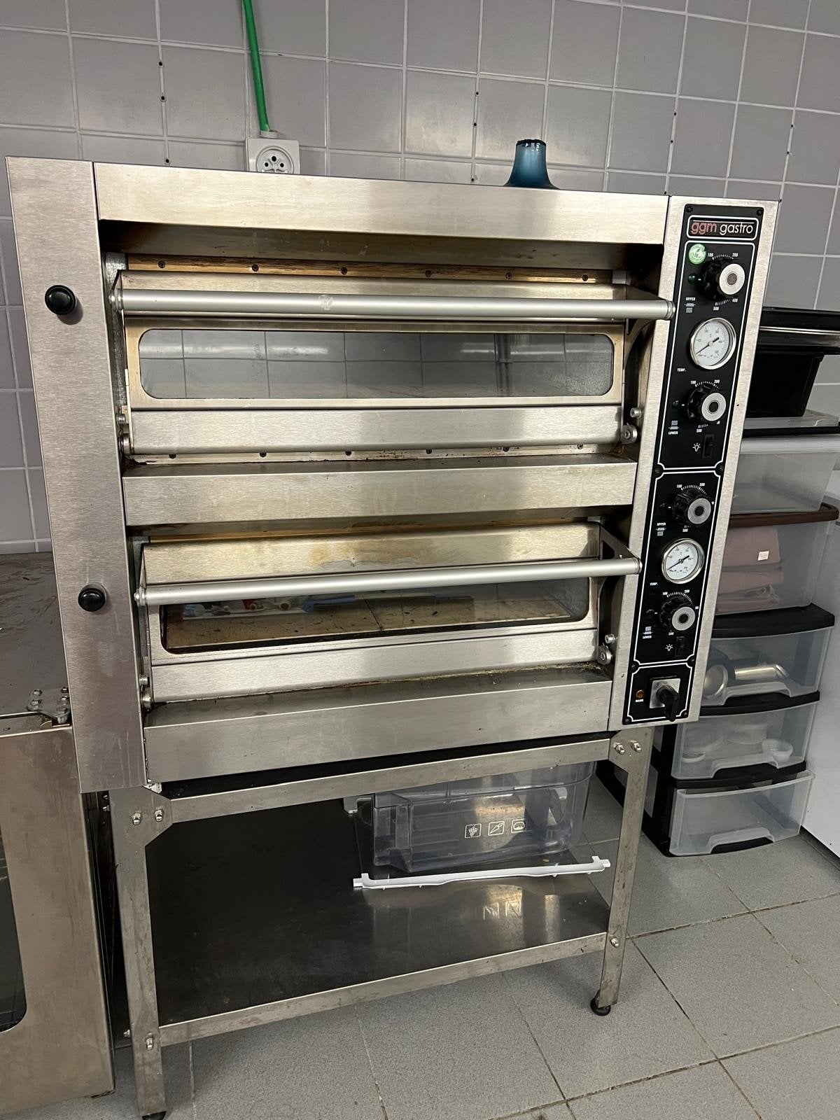 PizzaOven tekoop GGM Gastro, Zakelijke goederen, Horeca | Keukenapparatuur, Ophalen