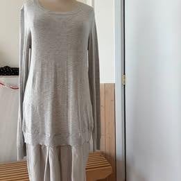Max&Co: lichtgrijs kleed, Kleding | Dames, Ophalen of Verzenden, Zo goed als nieuw, Maat 38/40 (M)
