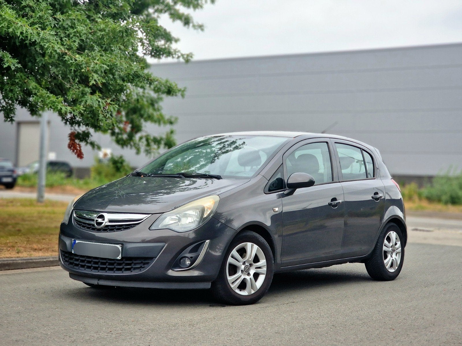 Rénovation à essence de l'Opel Corsa 1.2 (2013) — 152 000 km, Autos, Euro 5, Achat, 63 kW, Entreprise