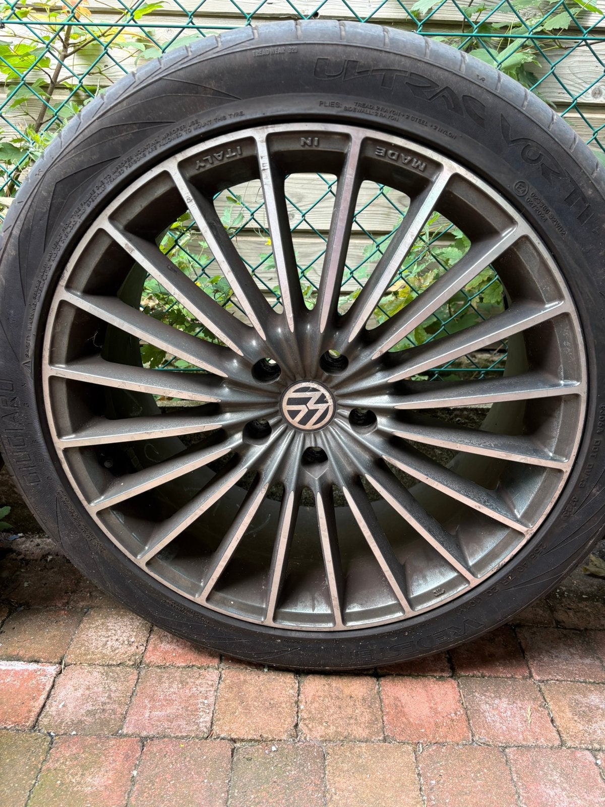 Originele 20 inch VW Transporter velgen met Vredestein bande, Auto-onderdelen, Banden en Velgen, Ophalen, Band(en), 20 inch, Zomerbanden