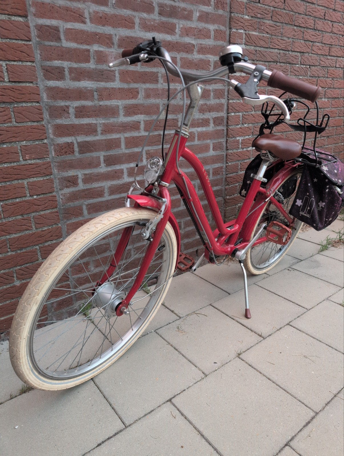 Elops rode meisjesfiets 26inch, Enlèvement