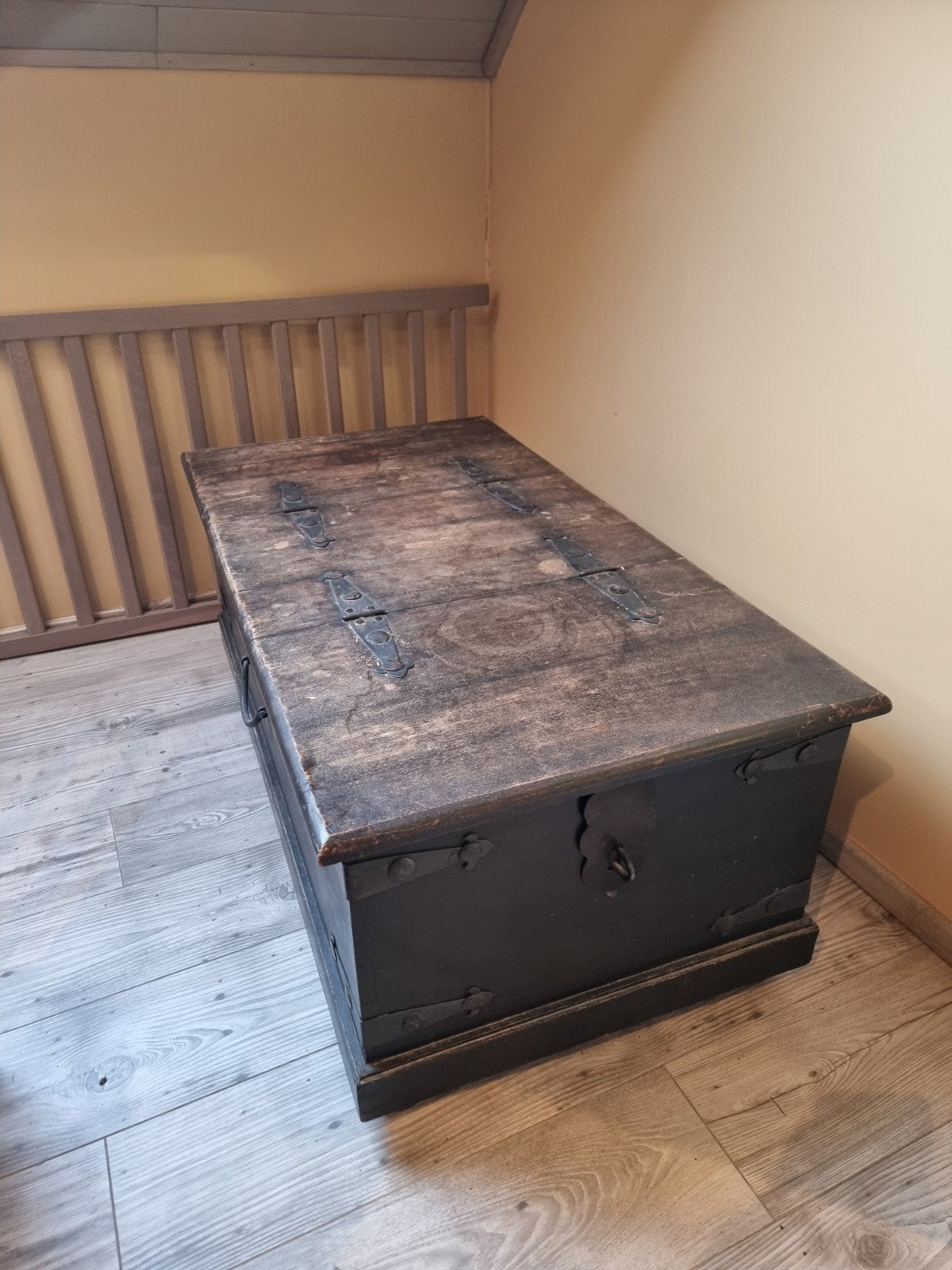 Antiek houten koffer/salontafel, Enlèvement