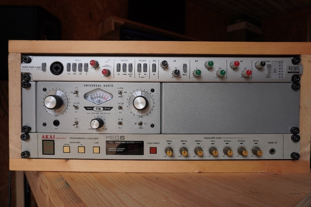 SSL XLogic Alpha Channel  /  Akai PEQ 6, Enlèvement, Comme neuf, Audio