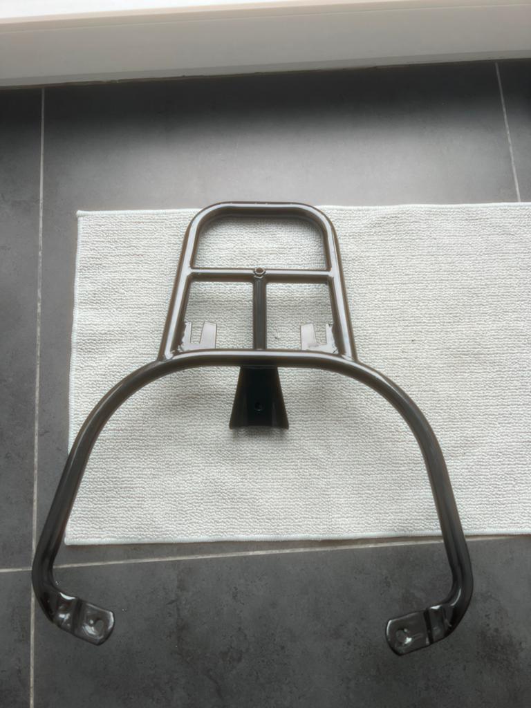Topkoffer beugel Vespa 50cc, Fietsen en Brommers, Ophalen, Vespa