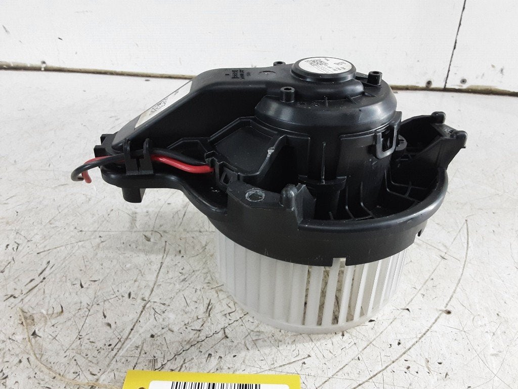 RADIATEUR MOTEUR Ford Focus 4 (JX6A19846GA), Henry-Ford-Straße  1
50735  Köln, DE, Ford-Werke GmbH, Kunden@ford.com, Ford