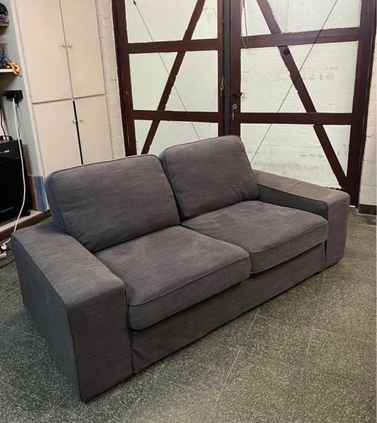 IKEA KIVIK 2-zits bank, Huis en Inrichting, Ophalen, Zo goed als nieuw