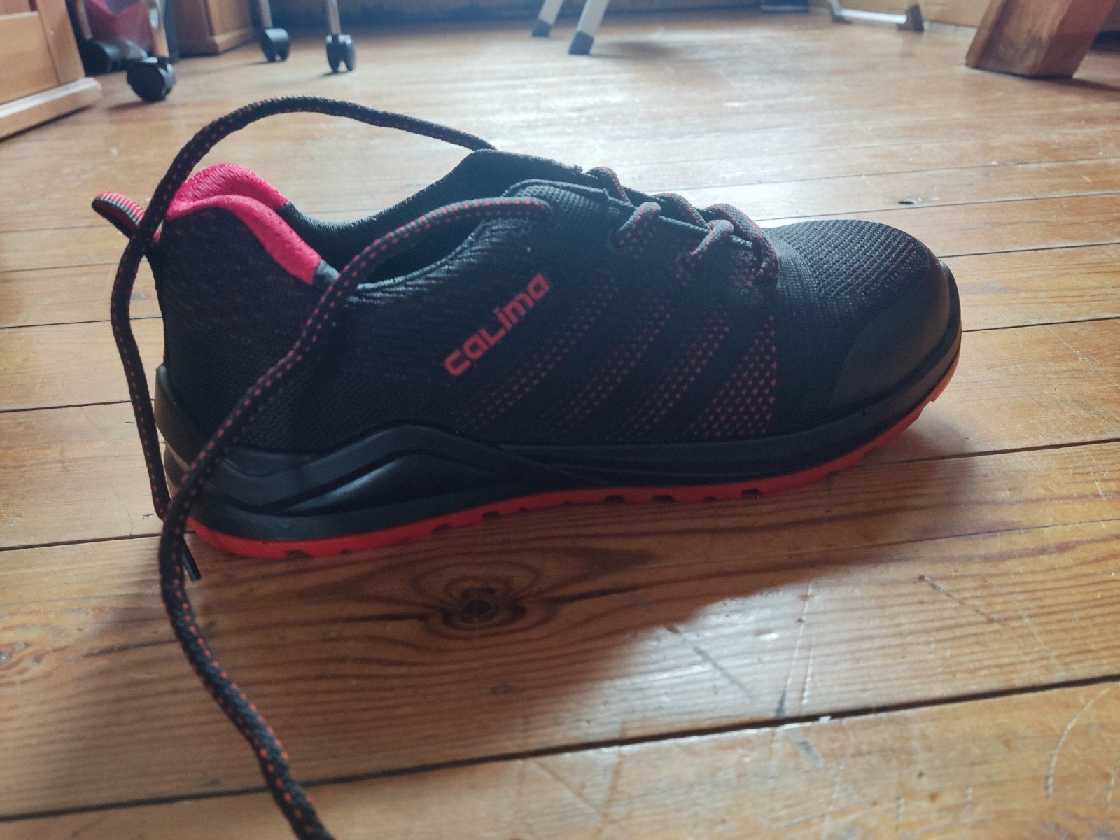 chaussures de sécurité T41 neuves Camila Fiji, Vêtements | Hommes, Chaussures, Neuf, Camila Fiji, Enlèvement, Noir