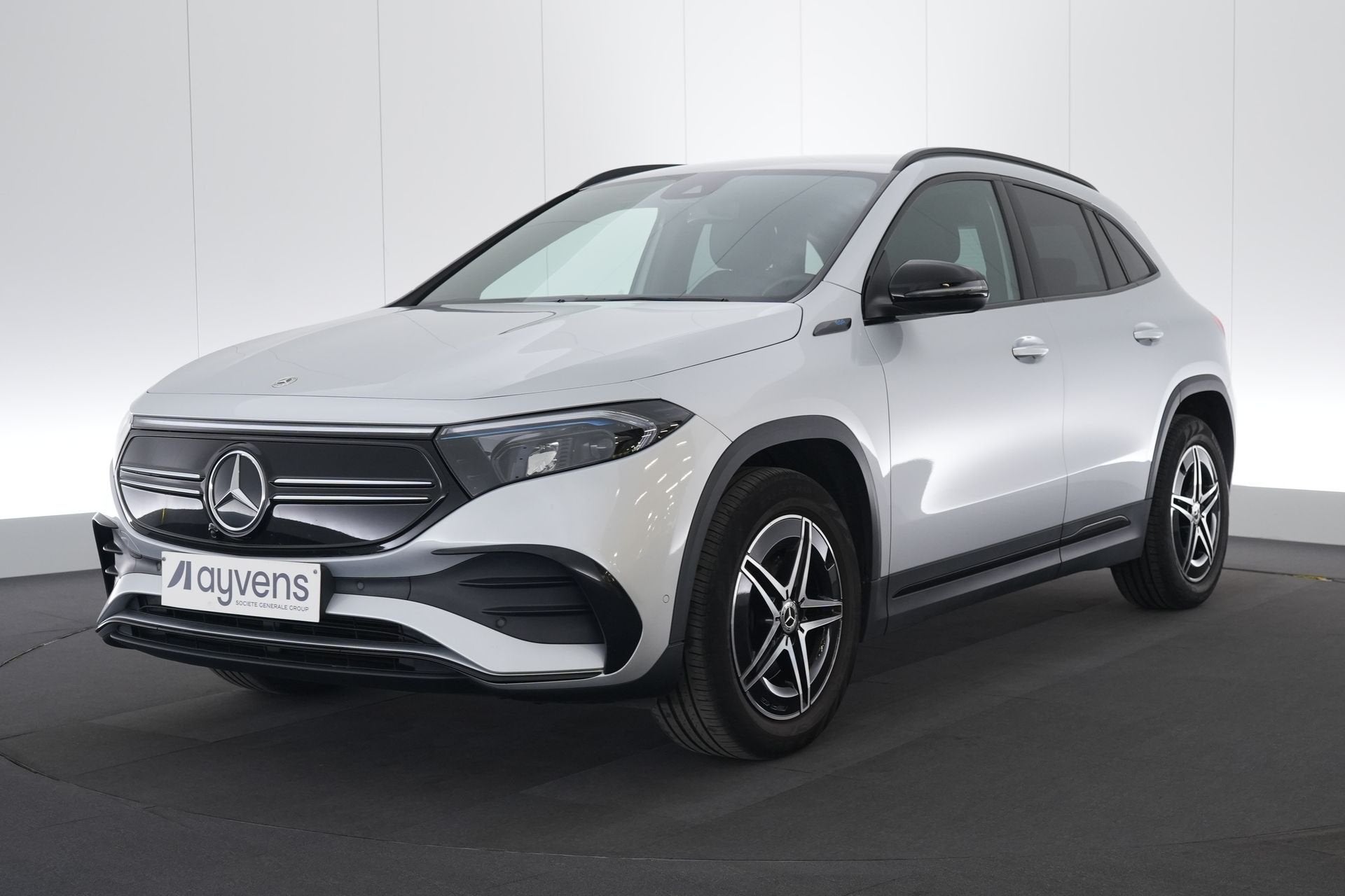 (2CAZ704) MERCEDES-BENZ EQA, Autos, Argent ou Gris, Achat, Entreprise, Carnet d'entretien