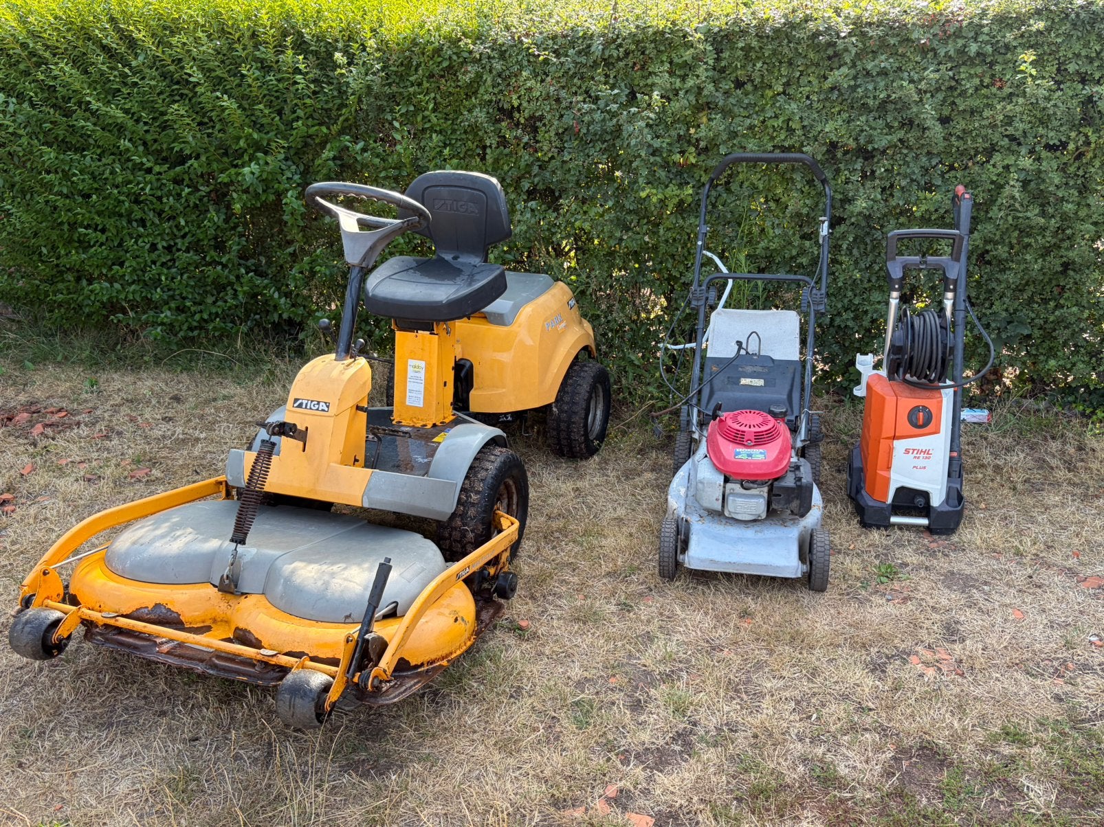 Stiga Park zitmaaier + Honda grasmaaier + Stihl RE130, Tuin en Terras, Ophalen, Zo goed als nieuw