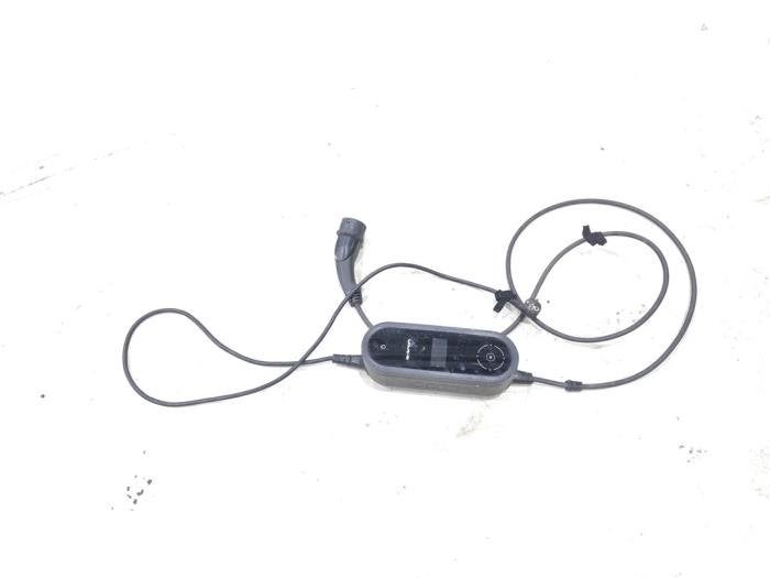 Oplaadkabel elektrische auto van een Audi A3, Gebruikt, -, -, -