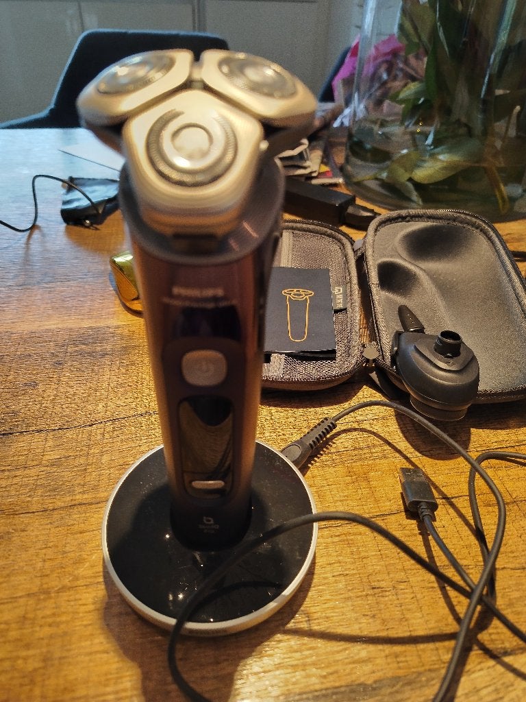Philips i9000 Prestige Ultra Wet&Dry XP9401, Enlèvement ou Envoi, Comme neuf, Rasage ou Épilation