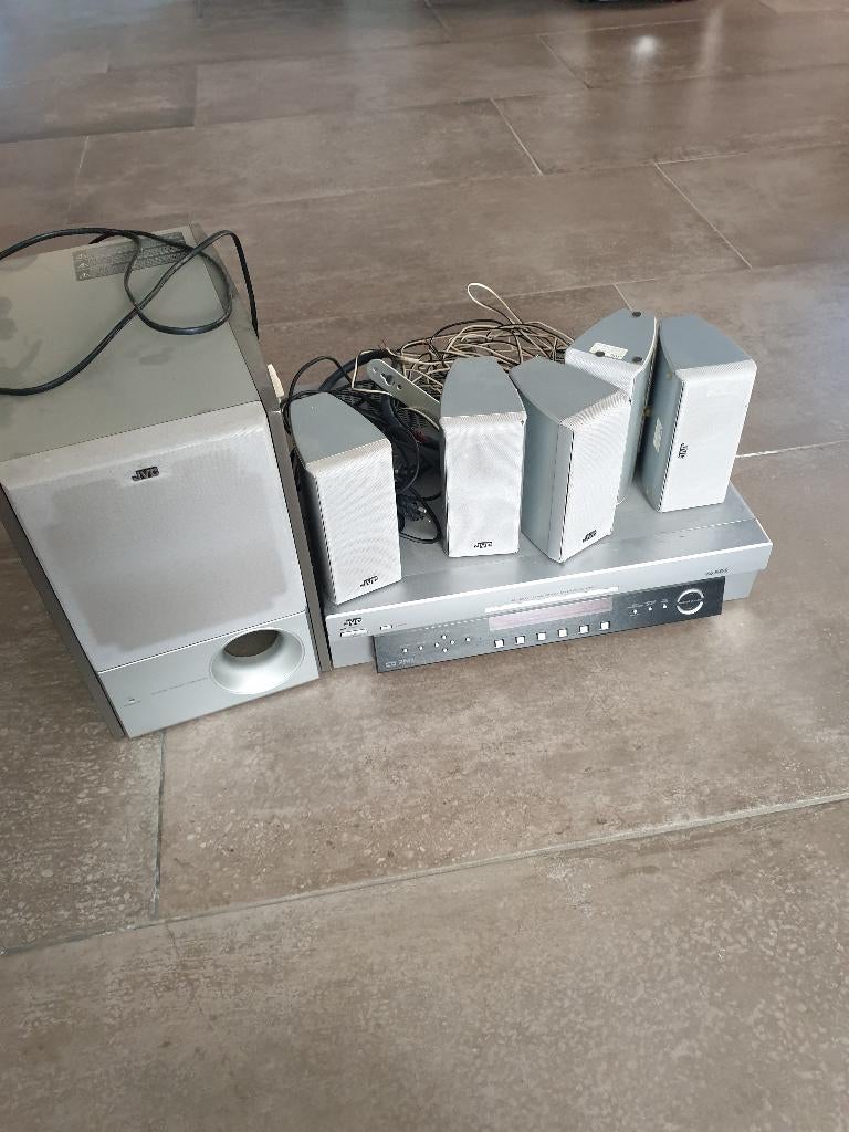 Audiosysteem JVC, Enlèvement, Utilisé
