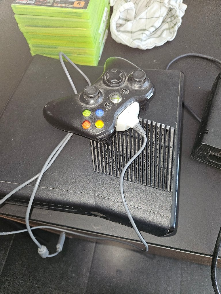 Xbox 360, Games en Spelcomputers, Spelcomputers | Xbox 360, Ophalen, Met 1 controller, Gebruikt, Met games