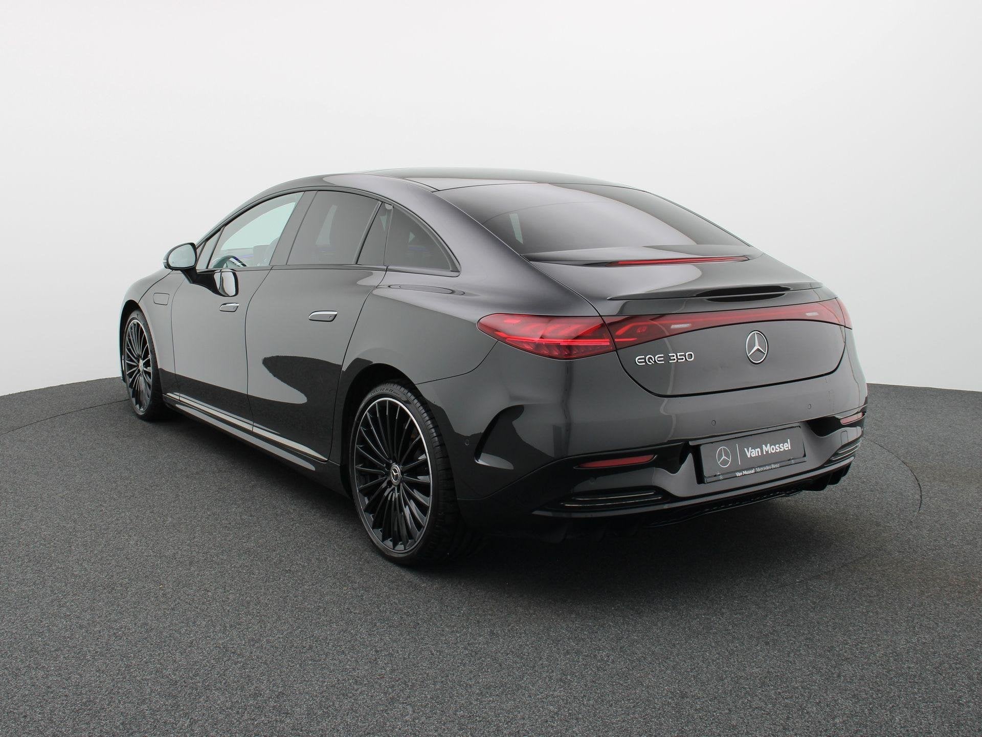 Mercedes-Benz EQE 350 AMG Line + AIRMATIC + DIGITAL LIGHT +, Automaat, 96 kWh, EQE, https://public.car-pass.be/vhr/7712029b-da68-4e02-b867-cf8498841b3f