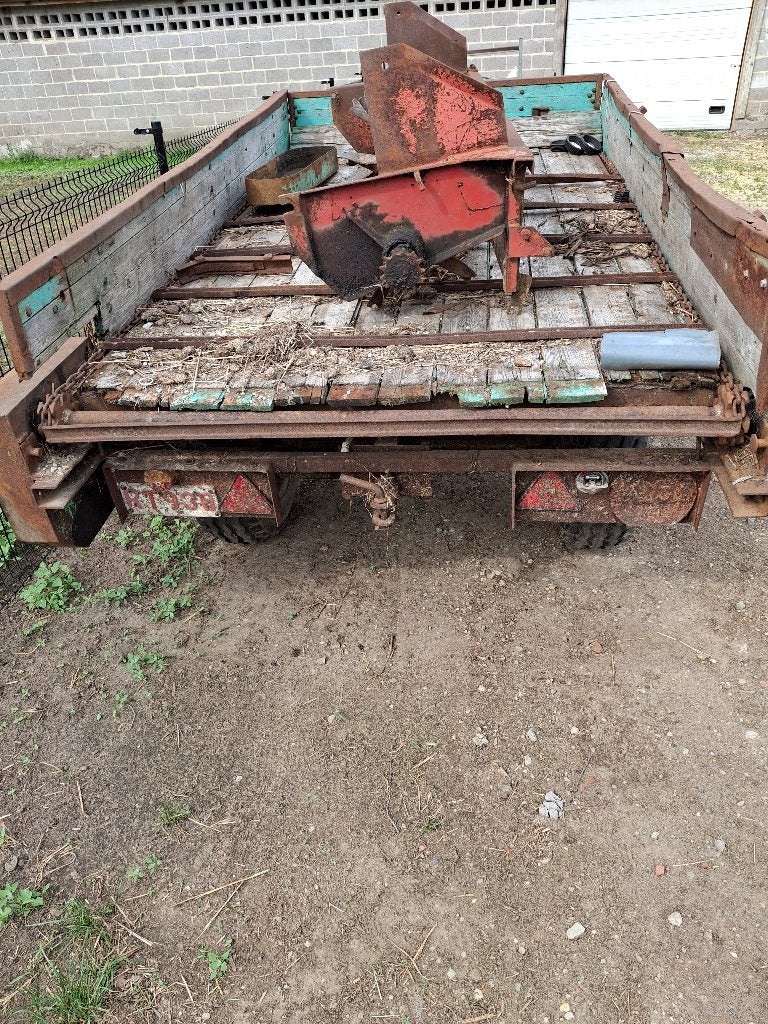 Mestwagen, Enlèvement
