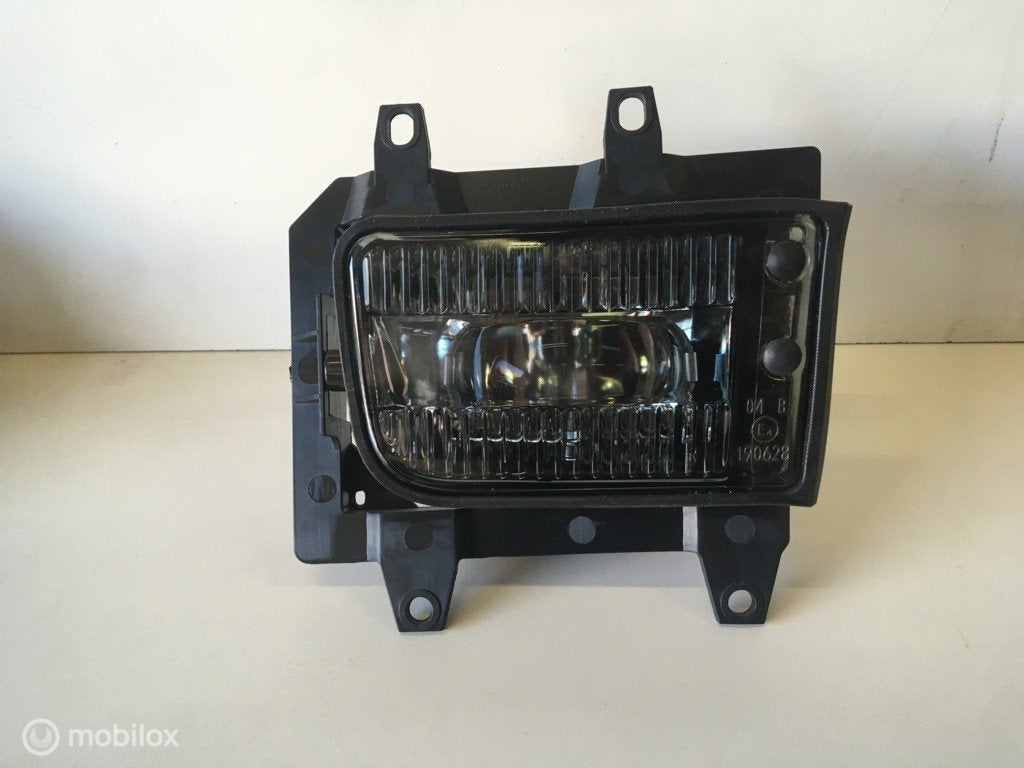Mistlamp linksvoor rechtsvoor BMW 3-serie E30 ('83-'92), Nieuw, Ophalen of Verzenden, BMW, BMW