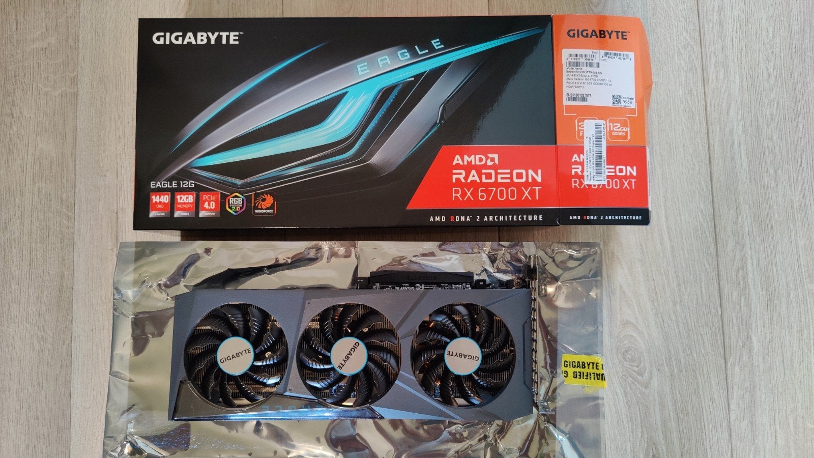 RX 6700 XT, Informatique & Logiciels, Cartes vidéo, AMD, GDDR6, PCI-Express 4, Comme neuf