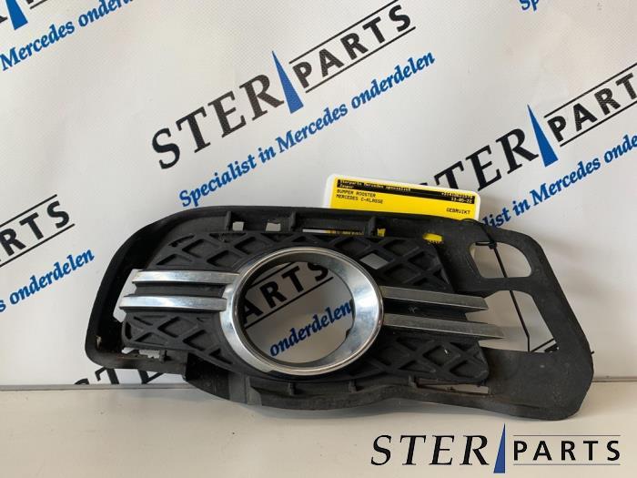 Pare-chocs grille d'un Mercedes C-Klasse, 3 mois de garantie, Utilisé, -, -