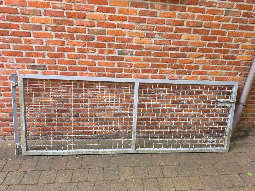 Zware metalen poort met muurbevestiging, Tuin en Terras, Ophalen
